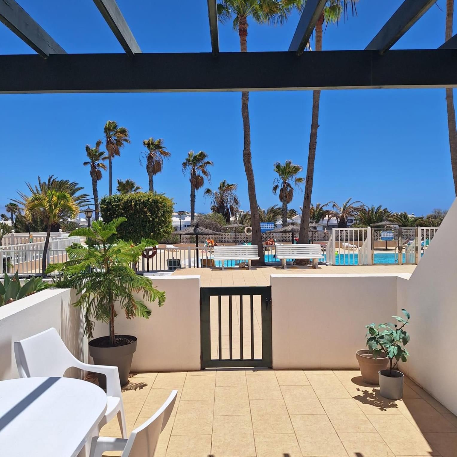 Apartamento Club Valena, Puerto Del Carmen, Lanzarote Tías Eksteriør bilde
